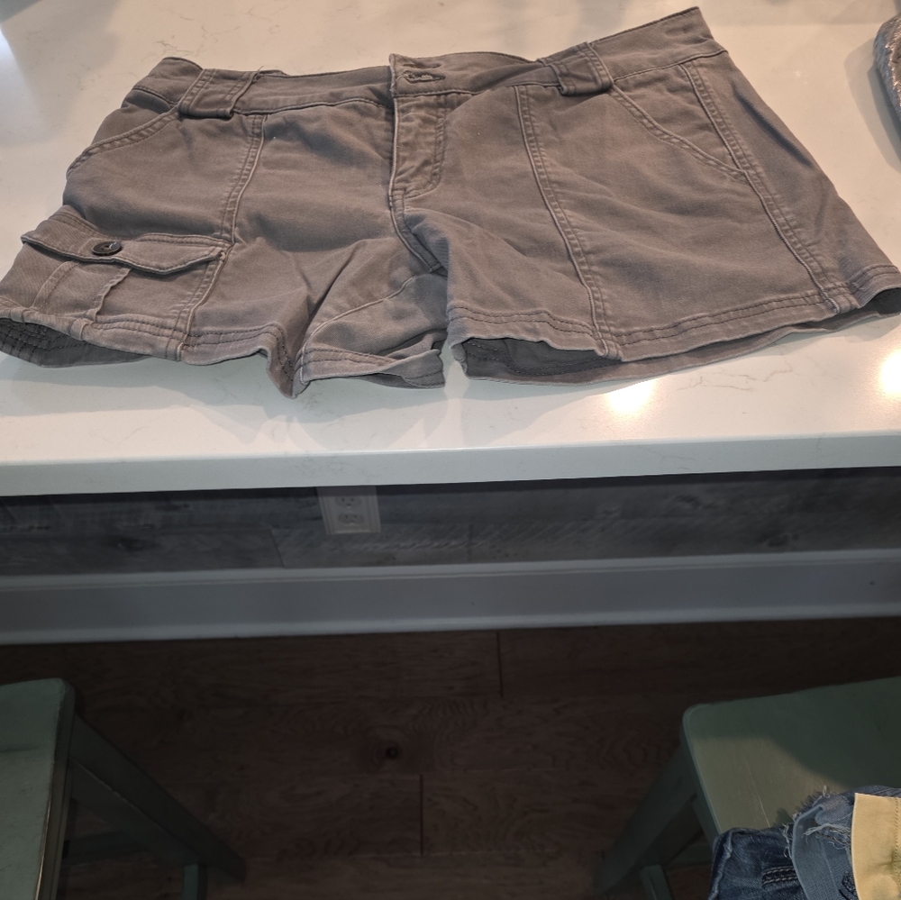 Market & Spruce Men's Gray Cargo Shorts